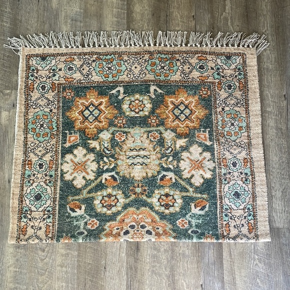 •urban outfitters chenille rug• - Picture 3 of 9